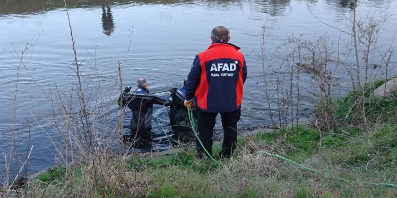 Kütahya’da Kaybolan 7 Yaşındaki Çocuğu Arama Çalışmalarında 176 Personel Görev Alıyor