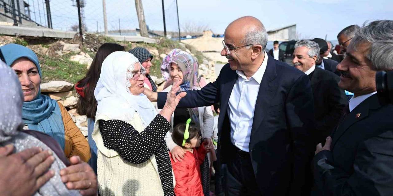 Ak Parti Büyükşehir Adayı Sami Er’e Baba Ocağında Sıcak Karşılama