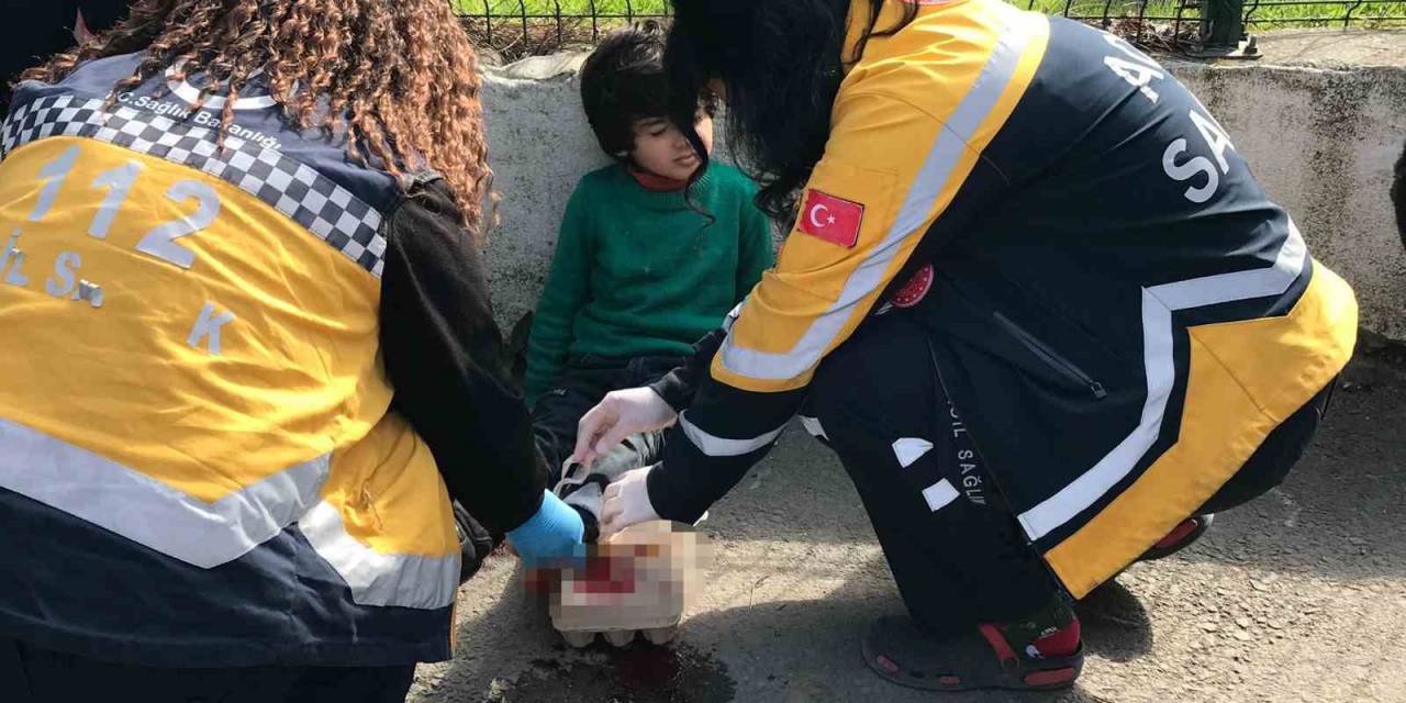Yola Atlayan 4 Yaşındaki Çocuğa Suv Araç Çarptı