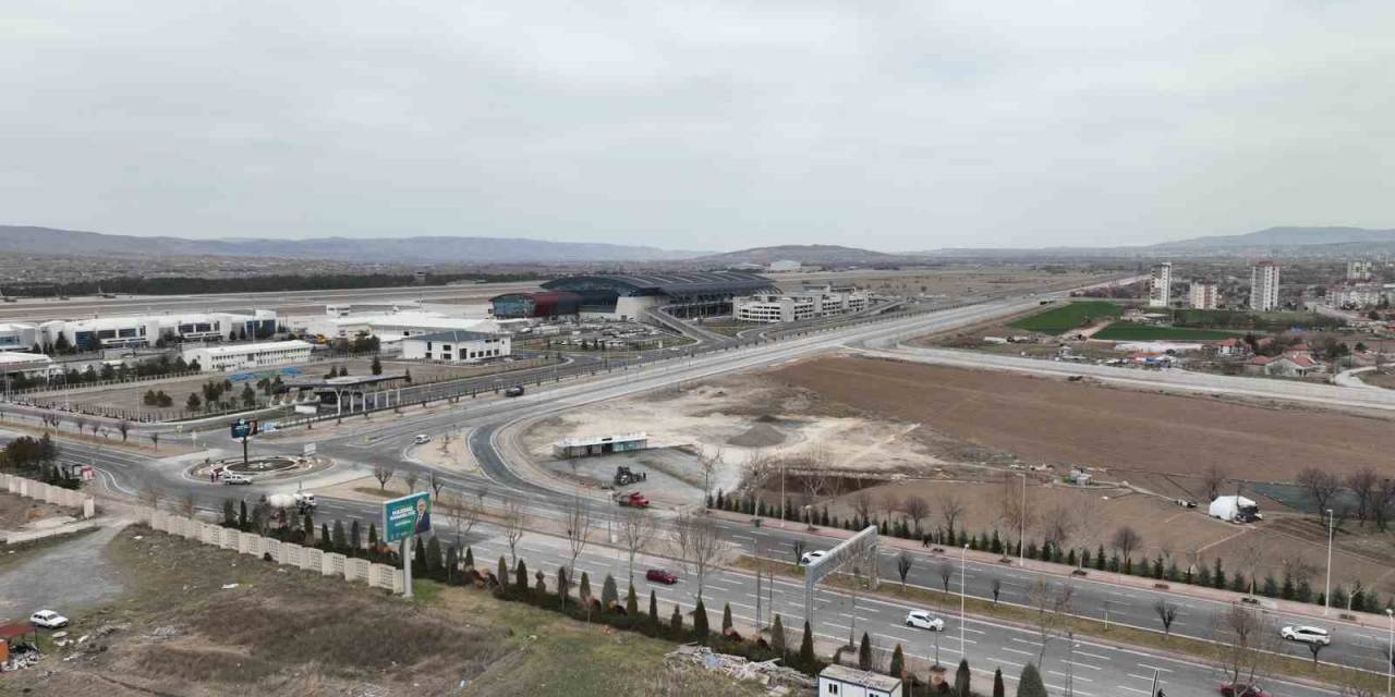Havalimanı Yeni Terminal Binası Önüne 150 Milyon Tl’lik Yeni Yol