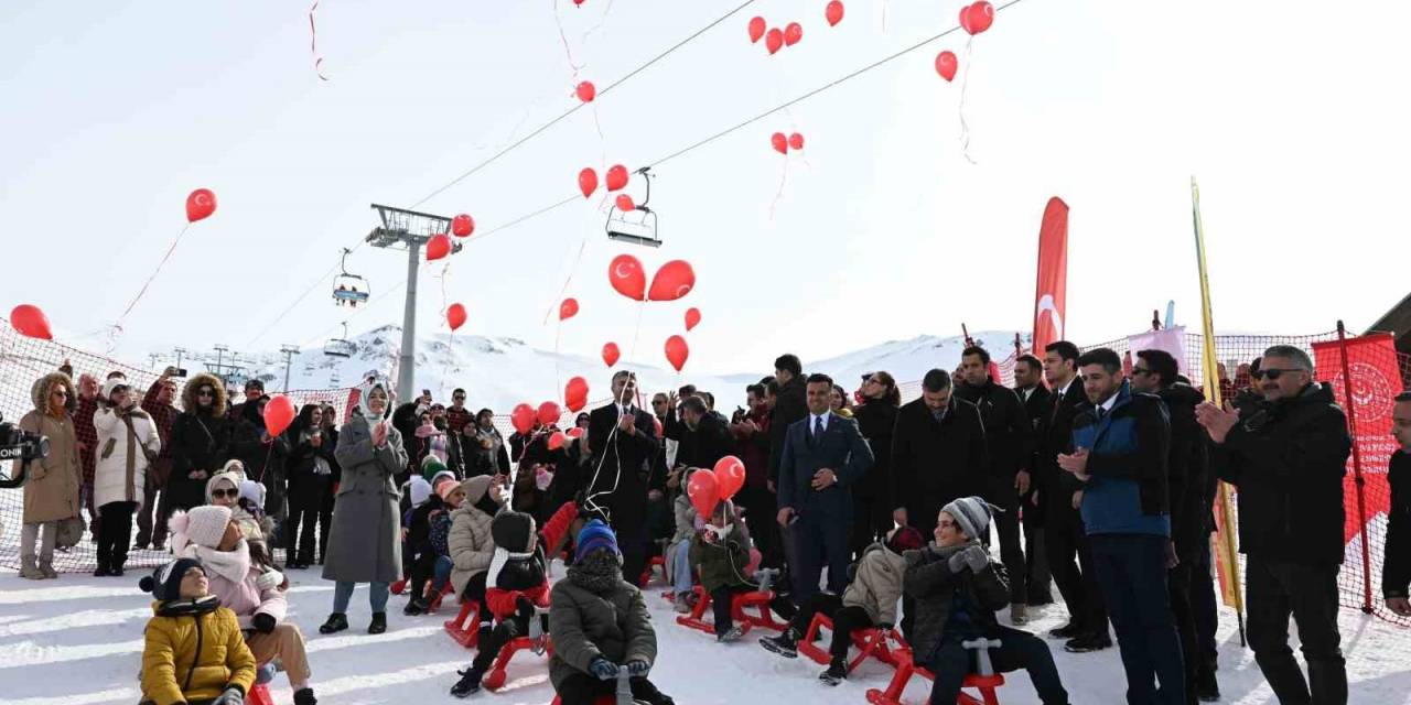 Bakan Göktaş: "Özgür Ve Güçlü Bir Toplumun Temeli Ancak Çocukların Özgün Ve Nitelikli Yetiştirilmeleri İle Mümkündür"