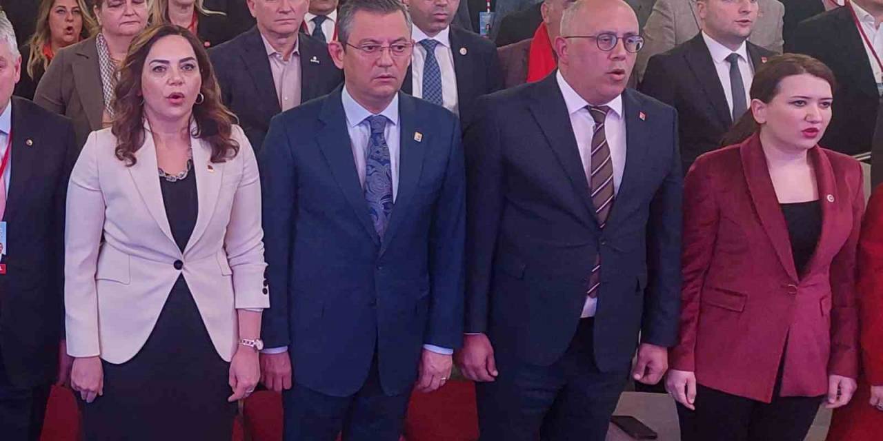 Chp Lideri Özel: "Mahcubiyet İçindeyiz"