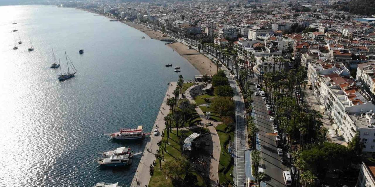 Marmaris Yeni Sezona Hazırlanmaya Başladı