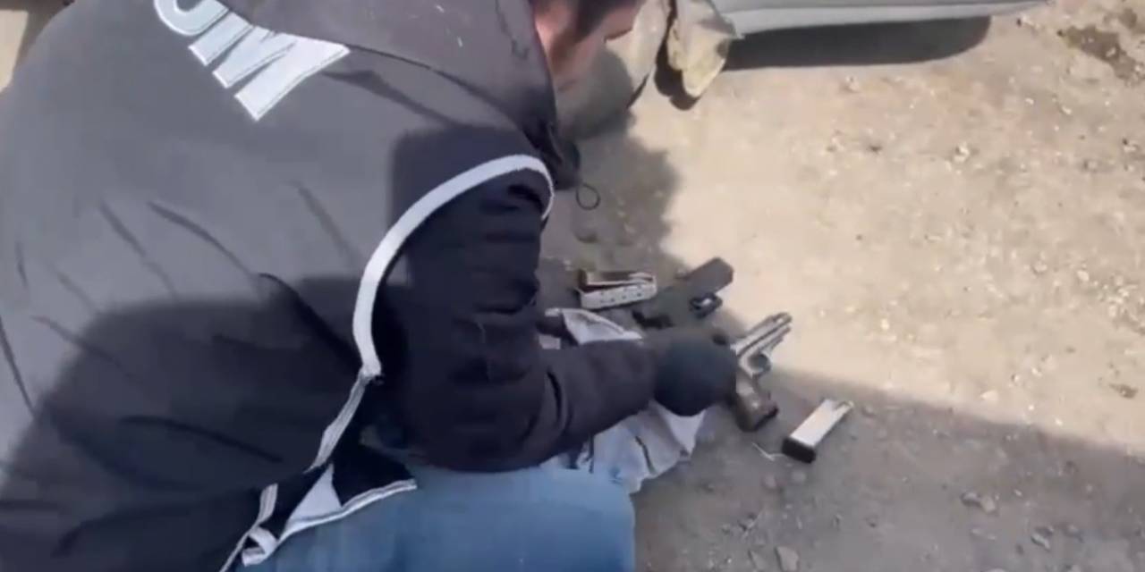 Kars’ta Silah Tüccarları Yakayı Ele Verdi