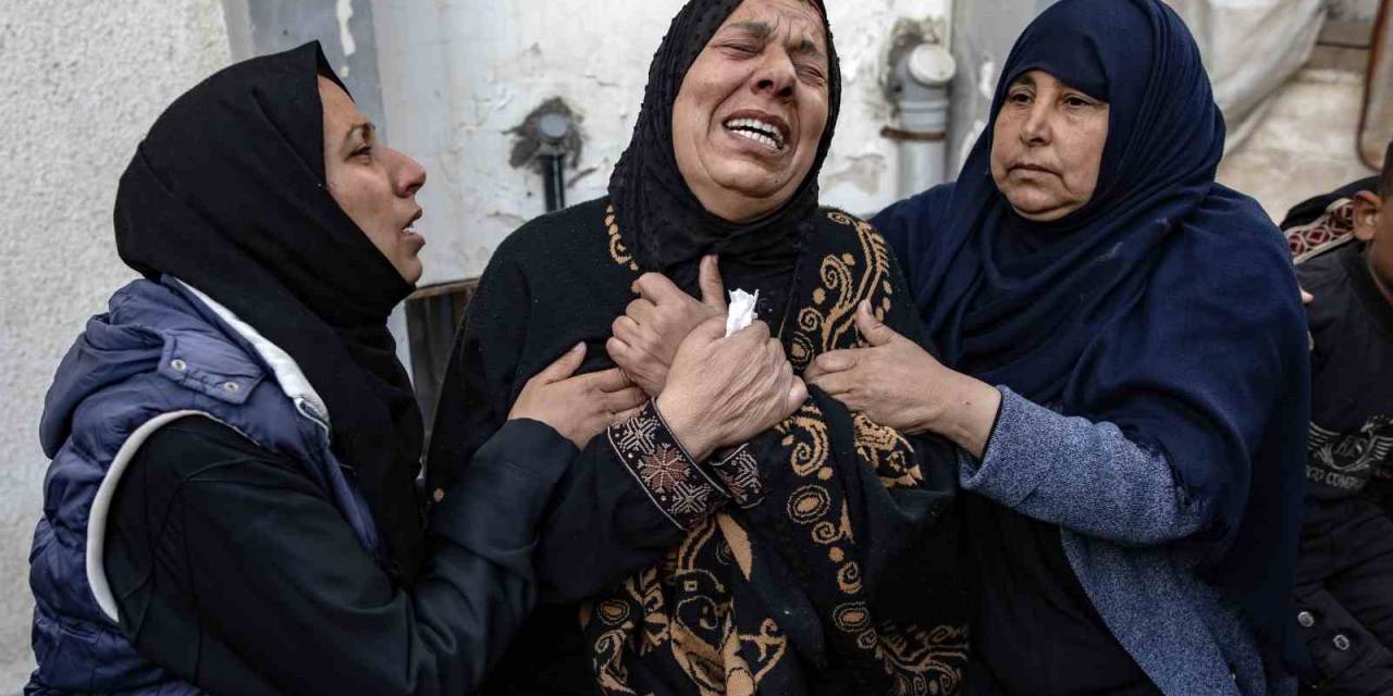 İsrail’in Saldırılarında Son Bir Günde 124 Filistinli Öldürüldü