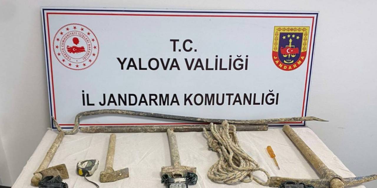 Yalova’da Kaçak Kazı Yapan 4 Kişi Gözaltına Alındı