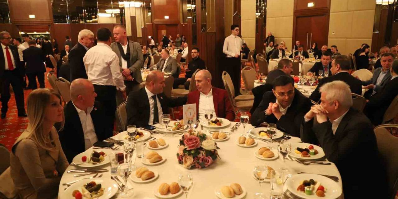 Büyükçekmece Belediye Başkanı Akgün’ün Kentsel Dönüşüm Başarısı Ödülle Taçlandı