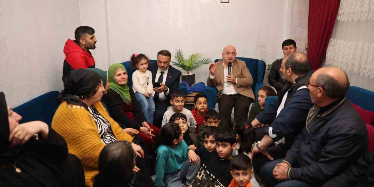 Başkan Bıyık: "Kendimizi Değil, Kentimizi Düşünüyoruz"