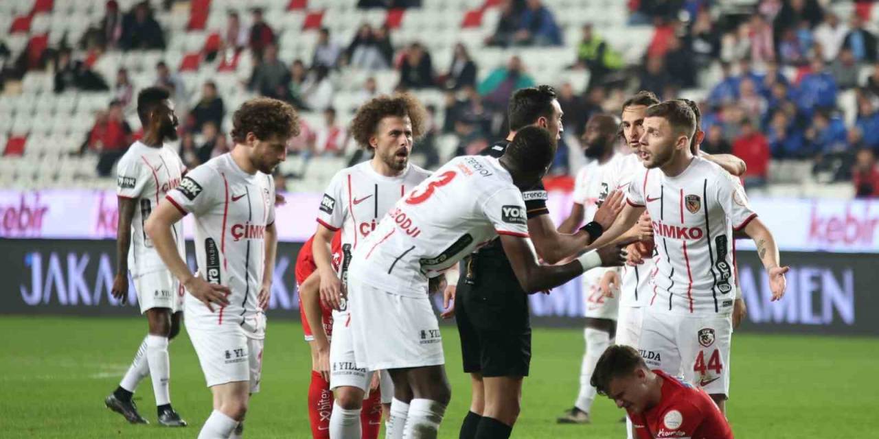 Trendyol Süper Lig: Antalyaspor: 1 - Gaziantep Fk: 0 (Maç Sonucu)