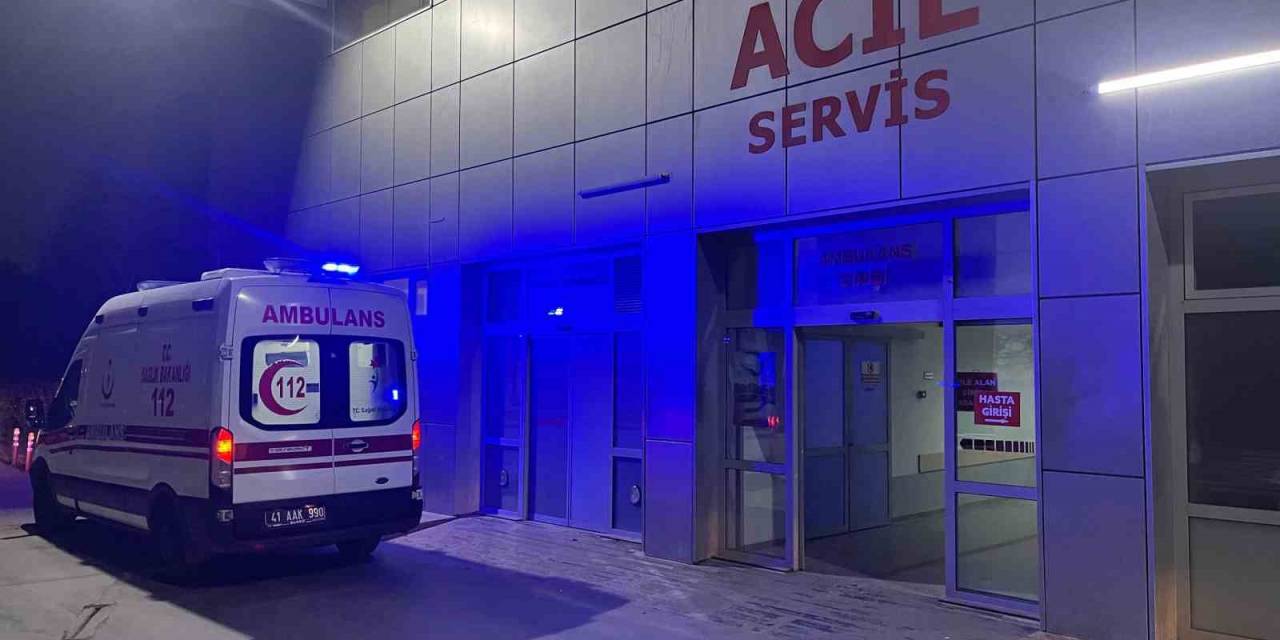 Tırın Altında Kalan Motokurye Hayatını Kaybetti