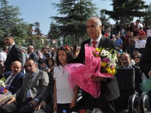 Vali Karahan’dan Uzun Tatile Sitem