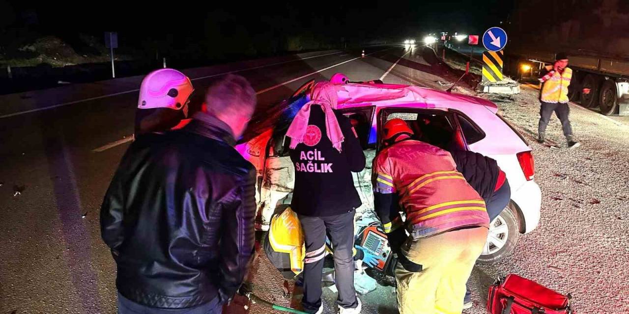 Kütahya’da Tır İle Otomobil Çarpışması: 1 Ölü, 1 Yaralı