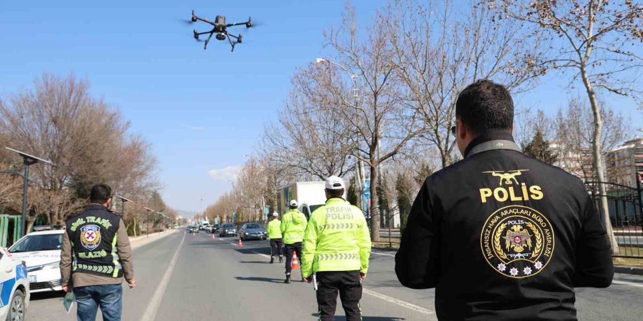 Kurallara Uymayan Sürücülere Havadan Ceza Yağdı