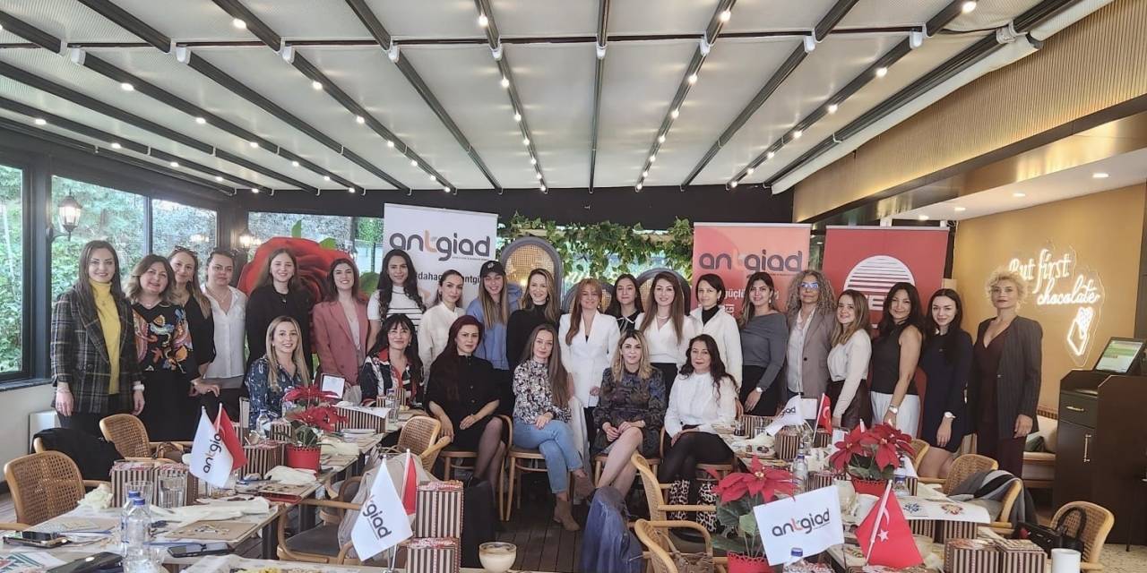Antgiad’ın Kadın Üyelerinden Eğitime Destek