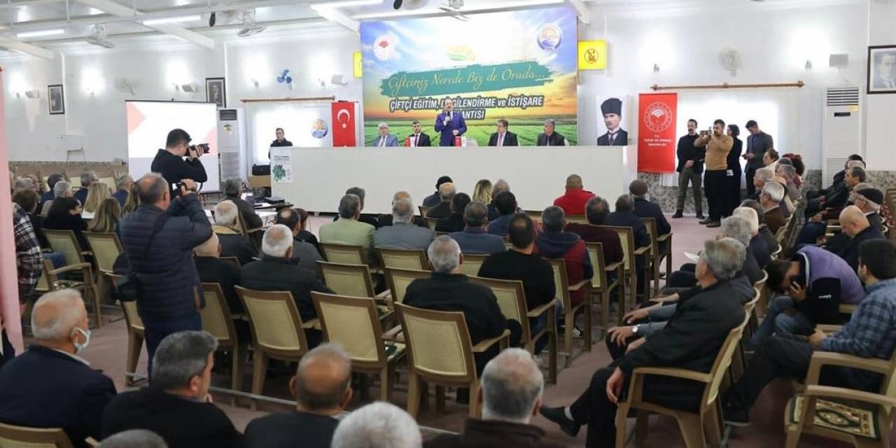 Vali Pehlivan: "Çiftçilerimiz Neredeyse Biz Tüm Tarım Birimlerimiz Ve Personelimizle Oradayız"