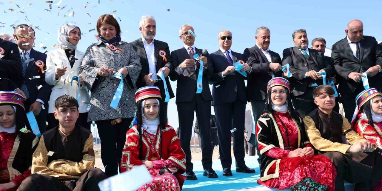 Bakan Uraloğlu, Diyarbakır-bismil-batman Kara Yolunun Açılışını Gerçekleştirdi
