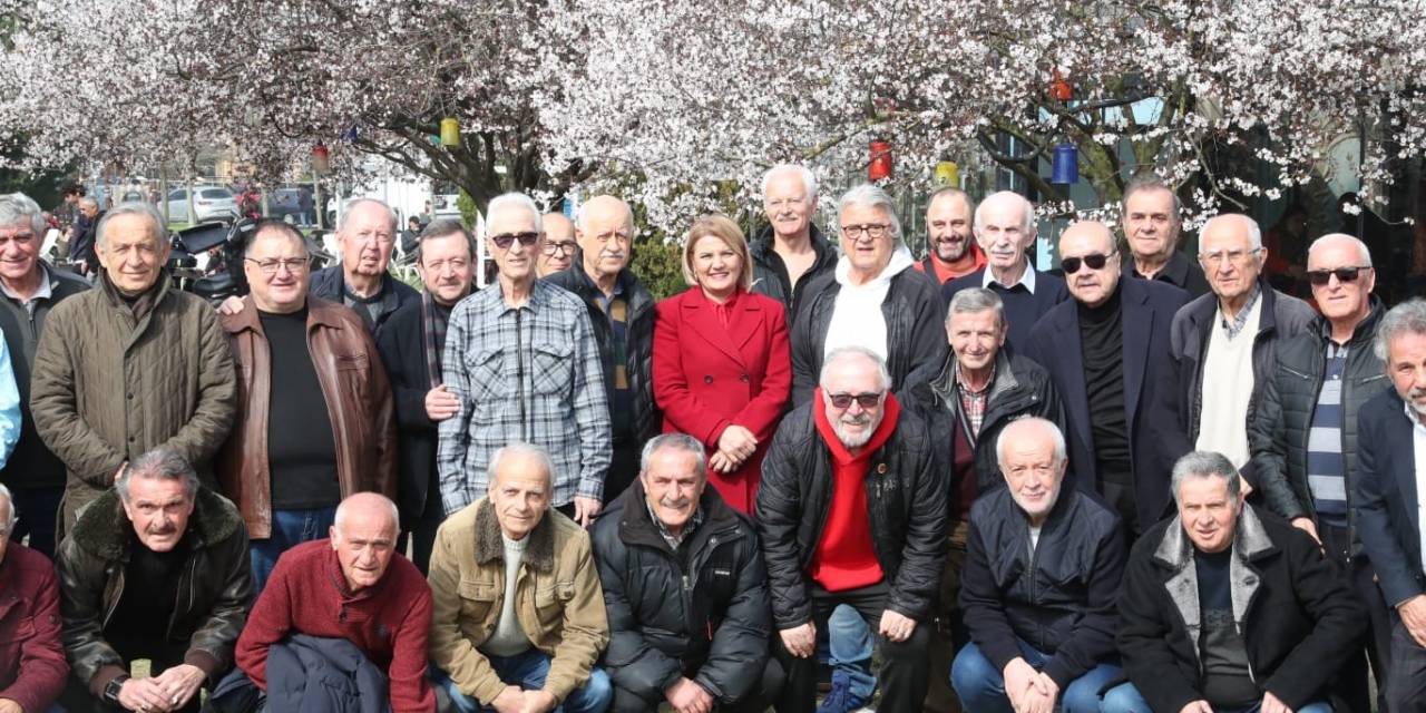 68 Kuşağı Genç Karma Futbolcuları Yıllar Sonra Bir Araya Geldi