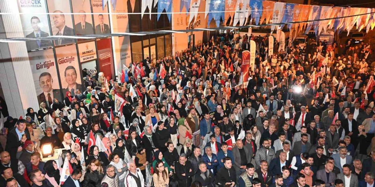 Tütüncü’nün Alanya Seçim Ofisi Ziyareti Mitinge Dönüştü