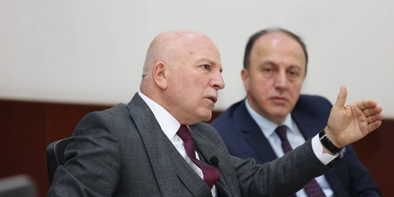 Sekmen; “Gençlerle Geleceğimizi İnşa Edeceğiz”