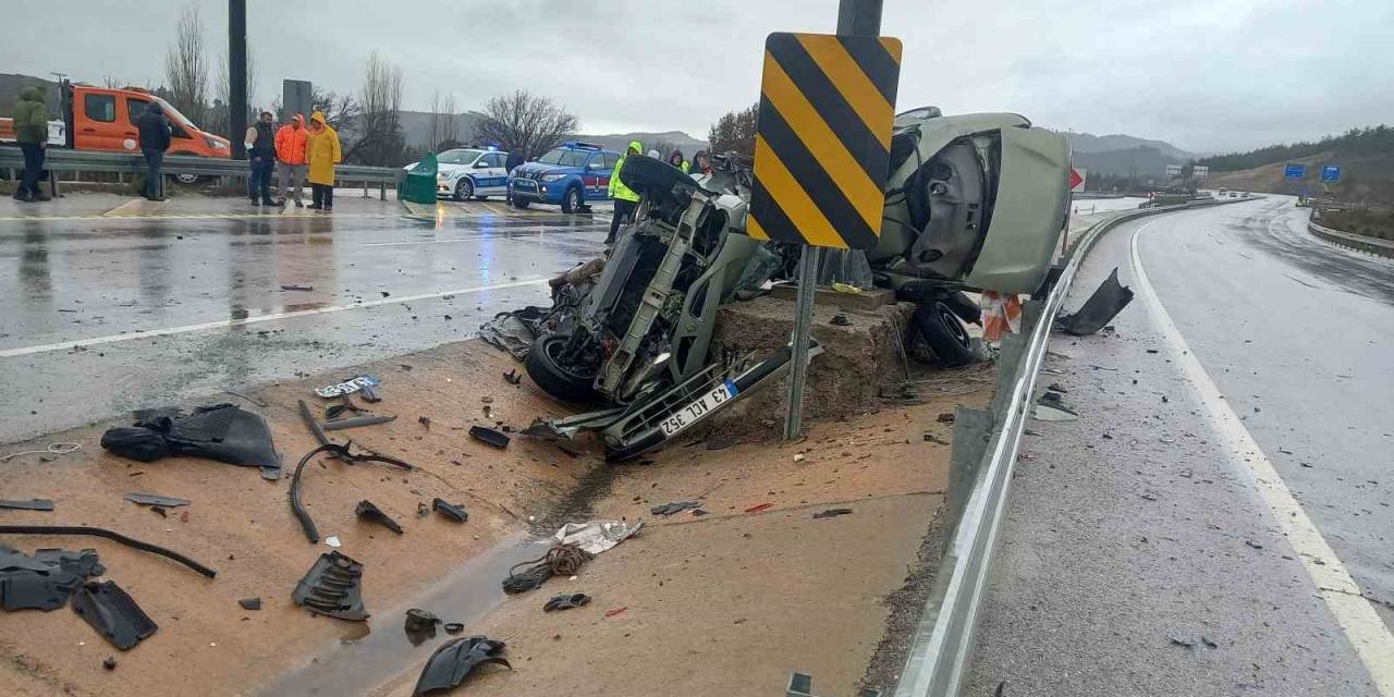 Gediz’de Yağış Kaza Getirdi: 1 Ölü