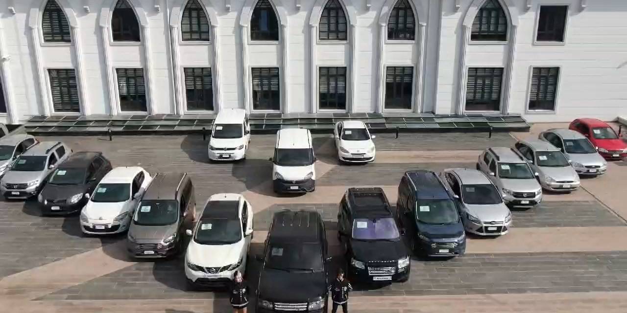 18 Aracın Kimlik Bilgilerini Deprem Hasarlı Araçlarla Değiştirip Piyasa Süreceklerdi: 5 Gözaltı