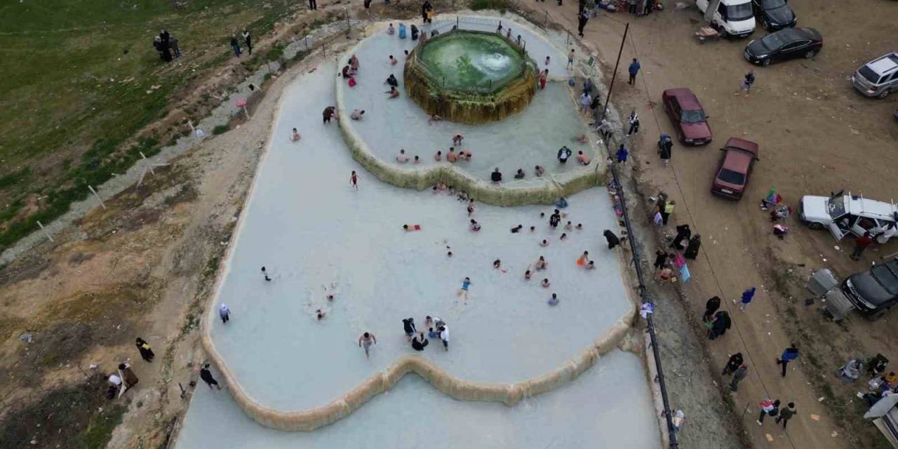 Pamukkale Değil Bursa...ücretsiz Termal Su Ve Çamur İçin Akın Akın Geliyorlar