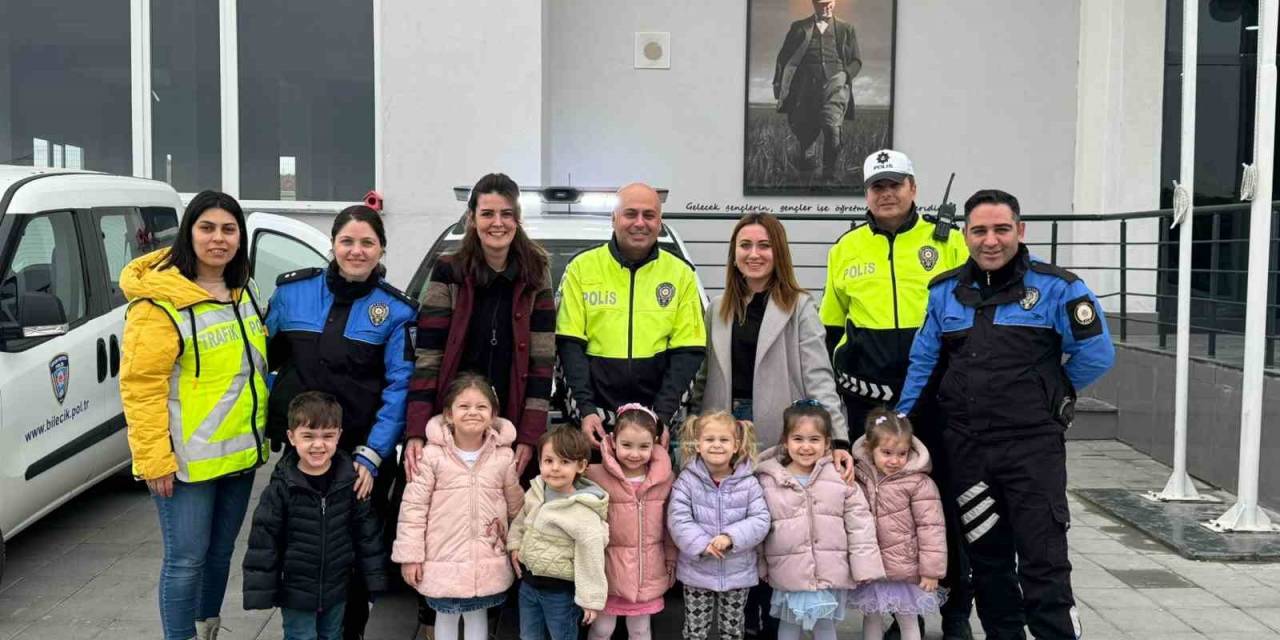 Bilecik’te Minik Öğrencilere Polislik Mesleği Tanıtıldı