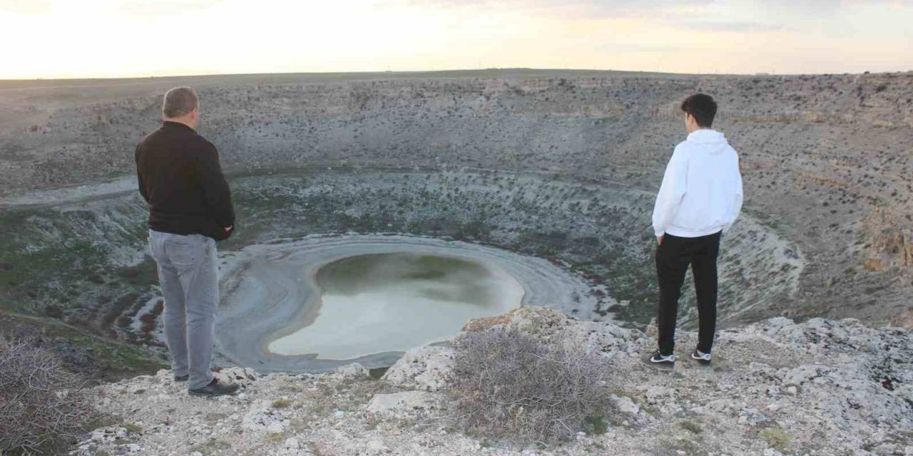 Konya Meyil Obruk Gölü Kuraklık Nedeniyle Kurudu