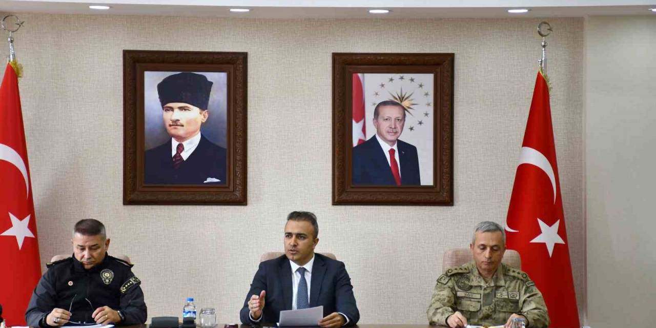 Ardahan Valisi Çiçek, 2023 İle 2024’ün İlk 2 Ayındaki Asayiş Verilerini Paylaştı