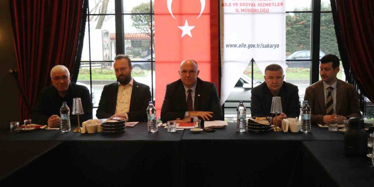 Sakarya’da Bir Yılda 959 Aile Evlat Edinmek İçin Aile Ve Sosyal Hizmetler İl Müdürlüğü’ne Başvurdu