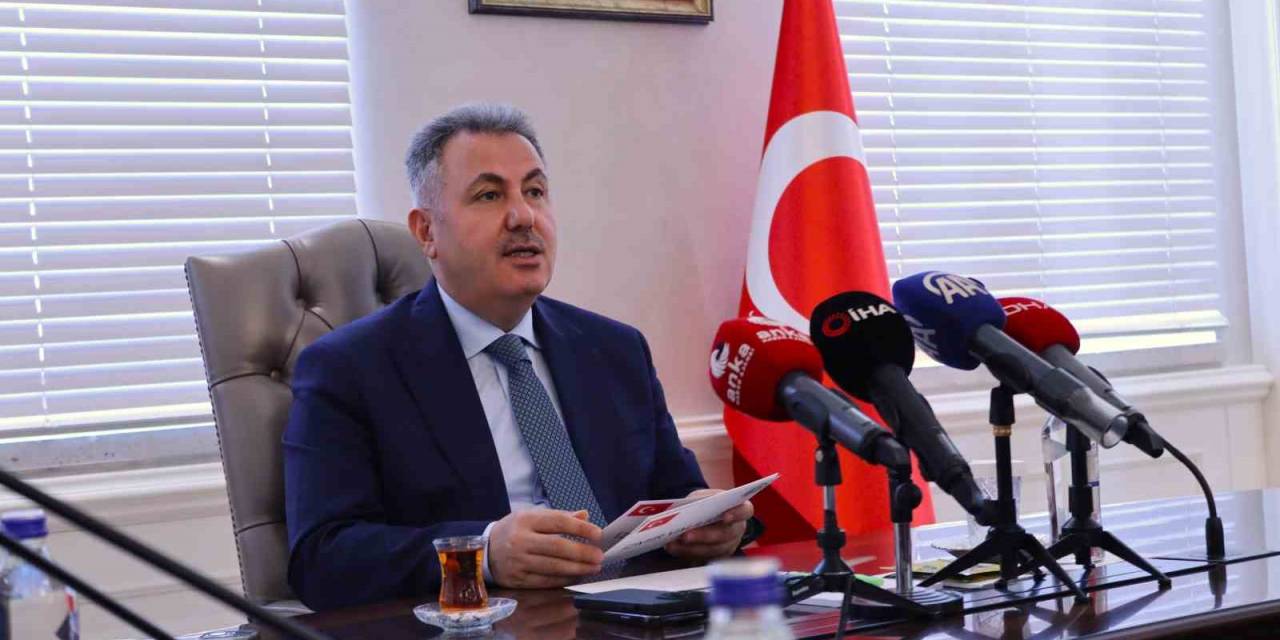 İzmir Valisi Elban: "Kentte 11 Suç Örgütü Çökertildi"