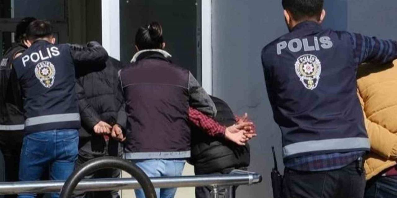 Avrupa Ülkelerine Gitmek İsteyenleri Yaklaşık 1,5 Milyon Tl Dolandıran 3 Şüpheli, Erzincan’da Yakalandı