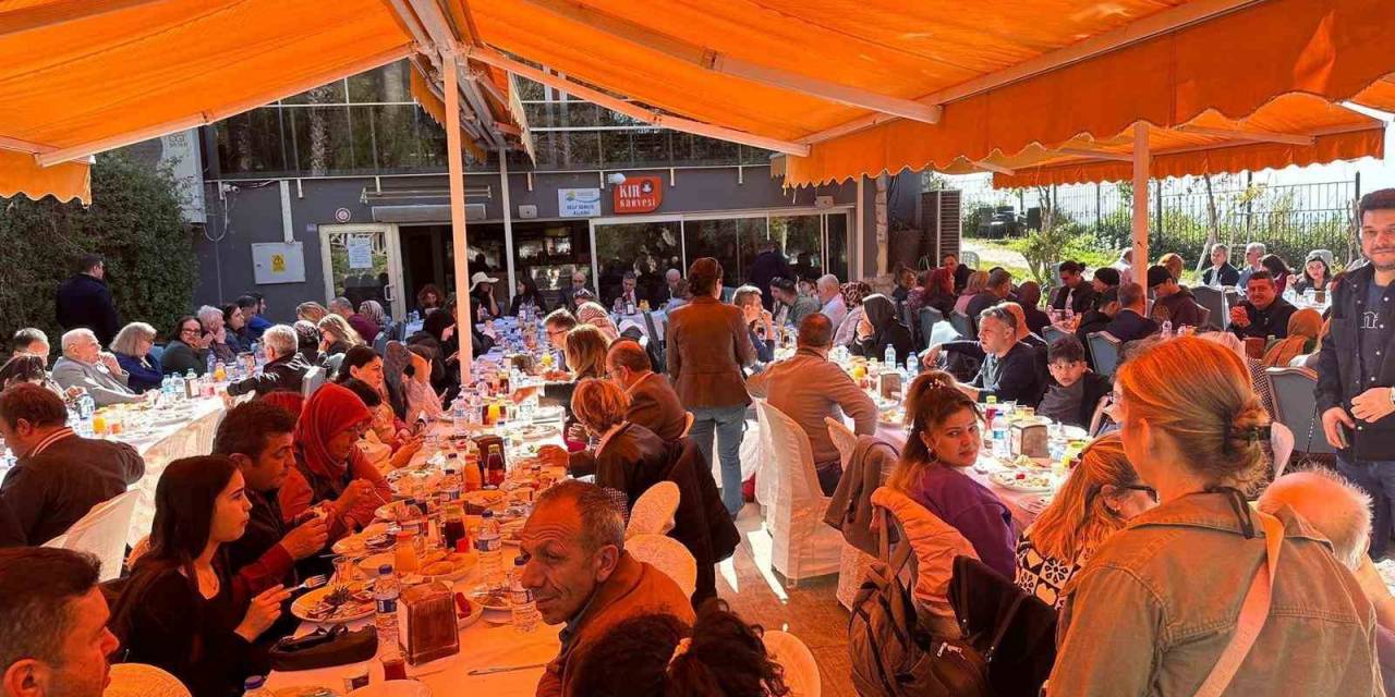 Şehit Ve Gazi Aileleri Kahvaltıda Bir Araya Geldi