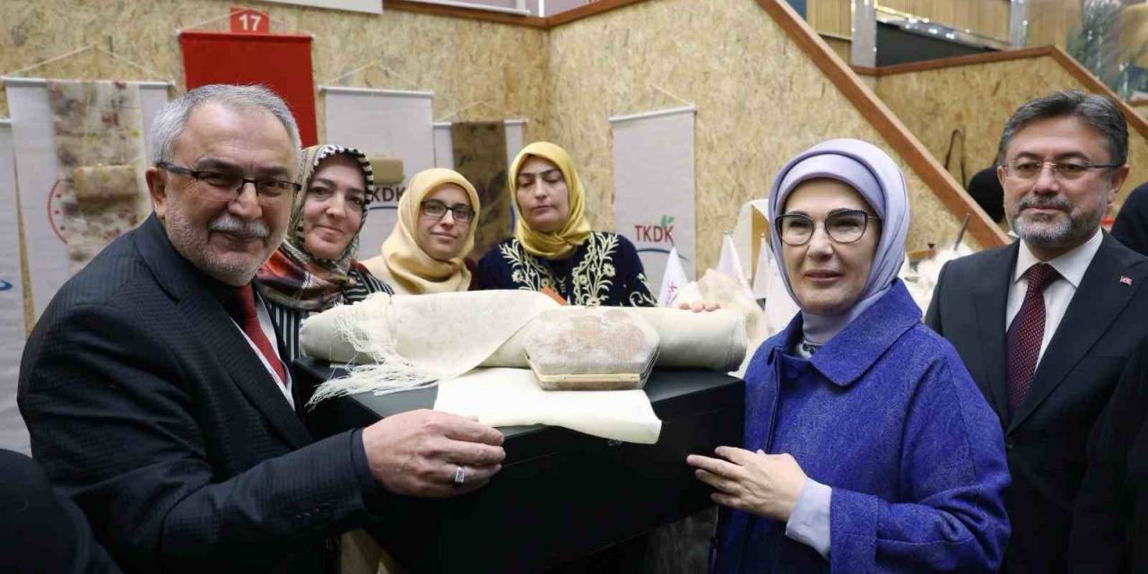 Emine Erdoğan: "Ekilmemiş Tek Bir Karış Toprağımız Kalmasın, İmece Kültürümüzü Burada Da Yürürlüğe Koyalım"