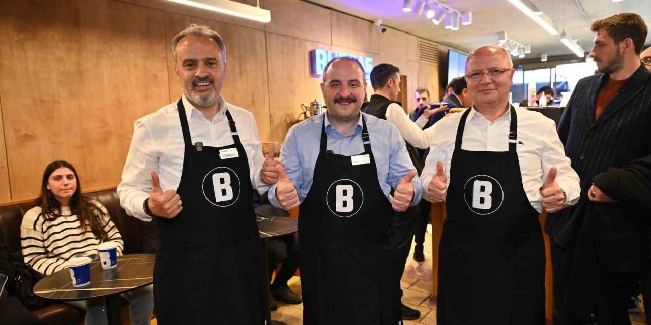 B Kafe’de Servisler Varank’tan, Hesaplar Başkandan