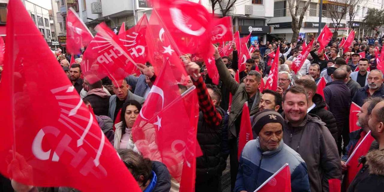 Chp Genel Başkanı Özel, Uşak Adayları İçin Destek İstedi