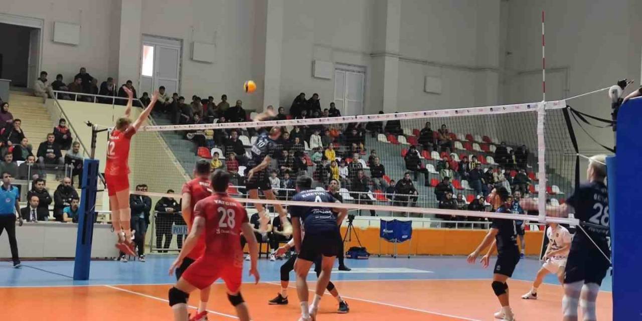 Axa Sigorta Efeler Ligi: Türşad: 2 - Arkas Spor: 3