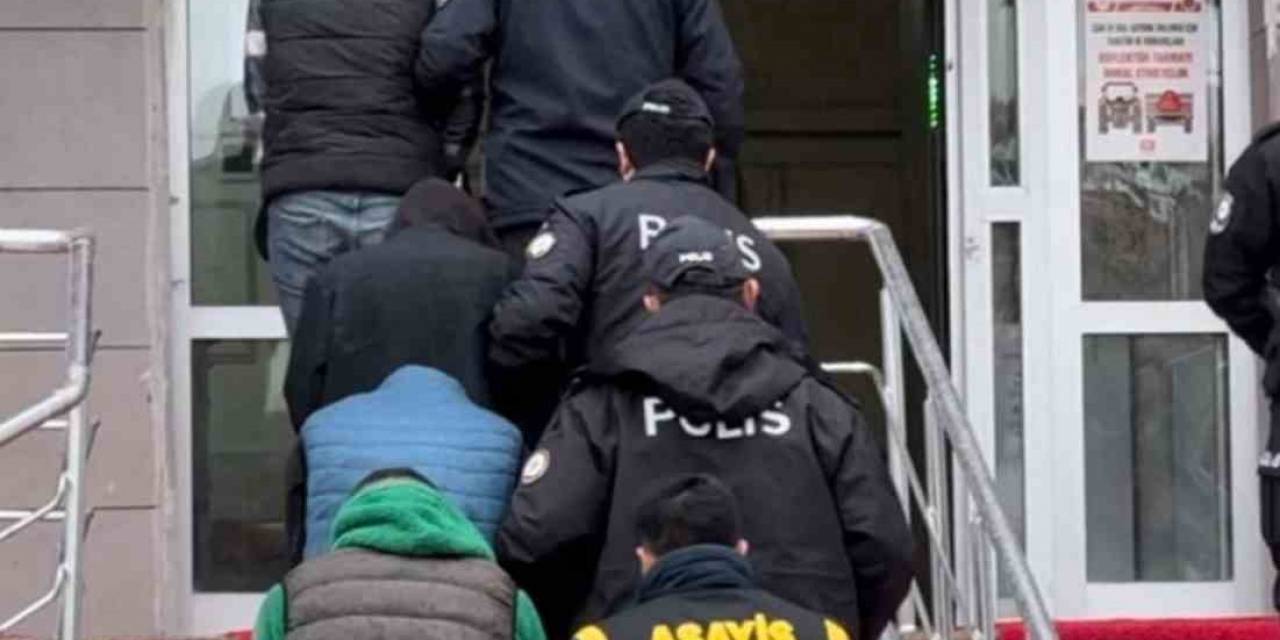 İş Yeri Hırsızı 4 Şahıs Tutuklandı