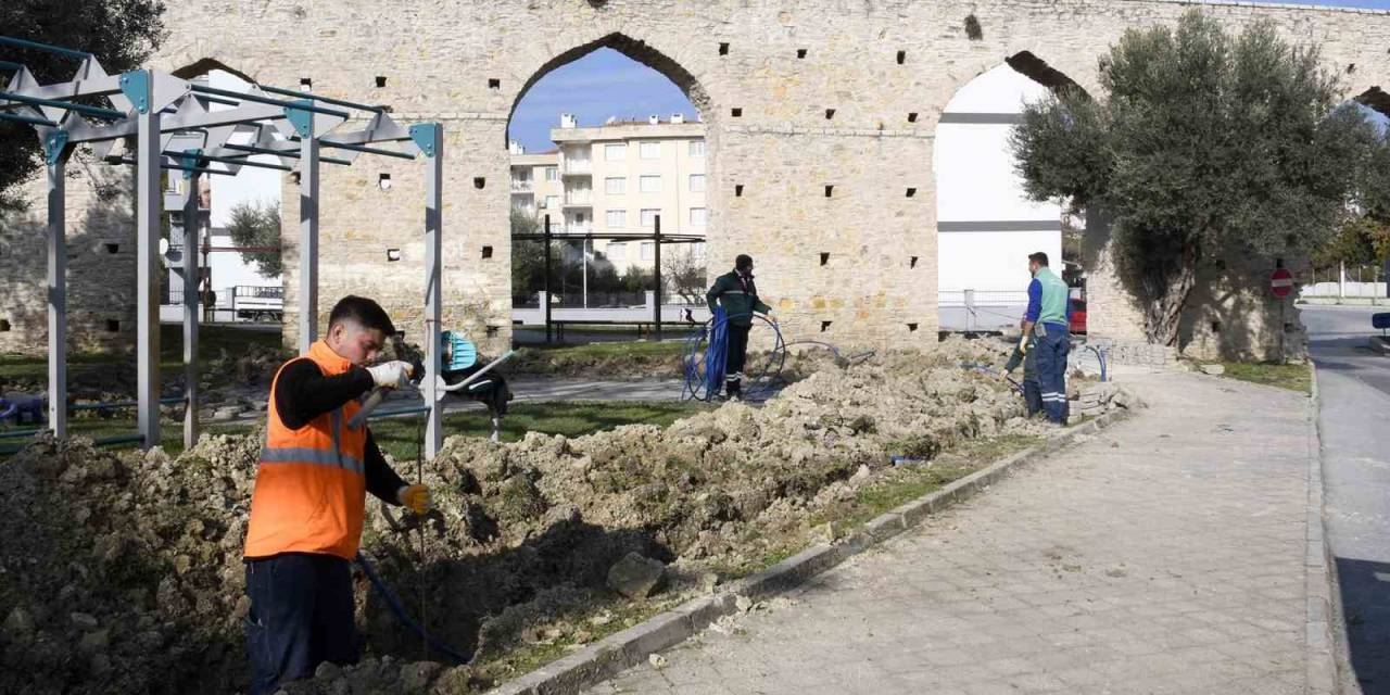 Kuşadası’nın Tarihi Su Kemeri Işıklandırılacak