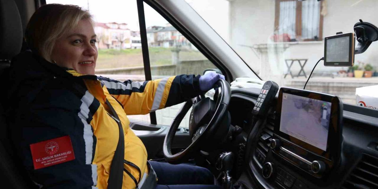 Acilin ’anne’ Şoförleri