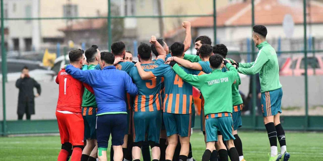 Yahyalıspor’da Şampiyonluk Coşkusu