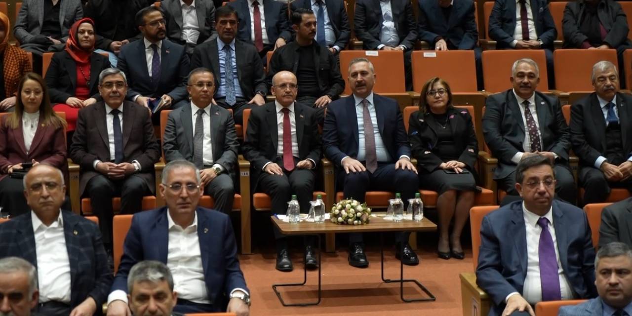 Bakan Mehmet Şimşek Gaziantep’te