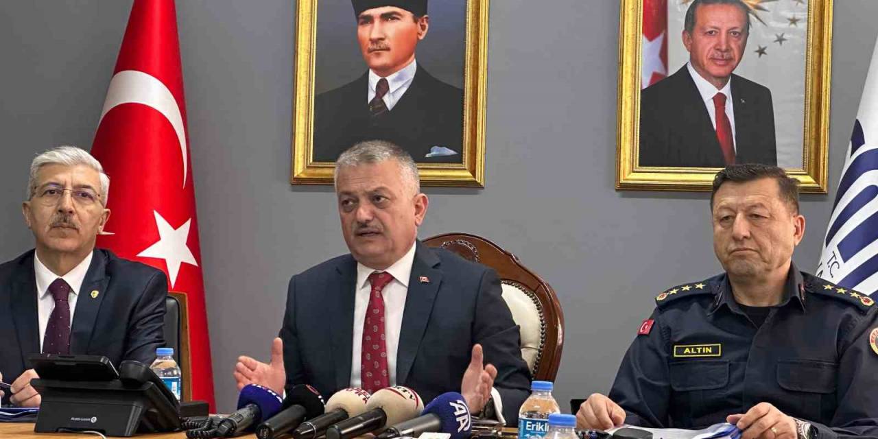 Vali Ersin Yazıcı, Malatya’daki Güvenlik Olaylarına İlişkin Bilgiler Verdi