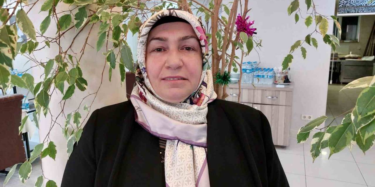 3 Çocuk Annesi Kadın, Eşinin 12 Yıl Muhtarlık Yaptığı Mahalleye Muhtar Adayı Oldu