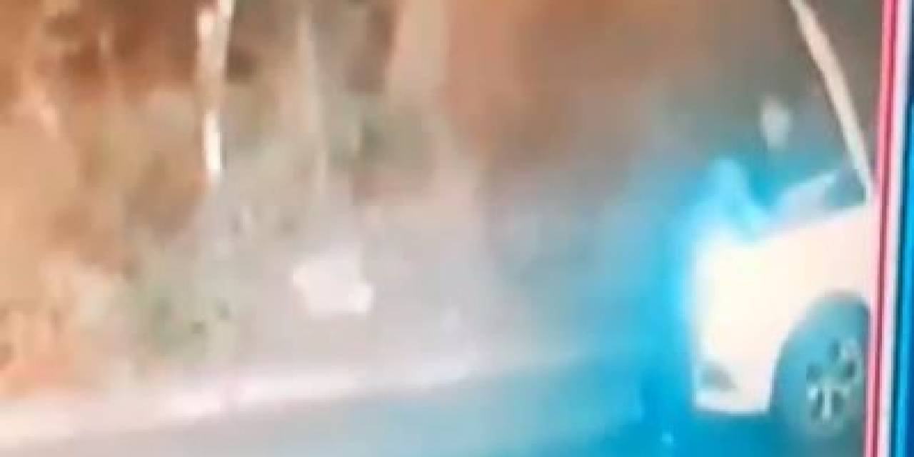 Kaputtan Çıkardığı Tabanca İle Etrafa Rastgele Ateş Açtı: O Anlar Kamerada