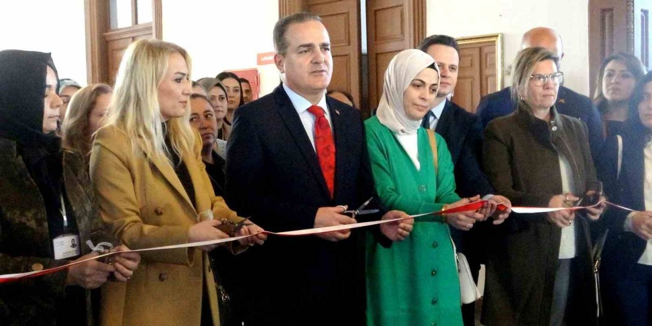 Muğla’da Kadınlara Yönelik Resim Ve Fotoğraf Sergisi Açıldı