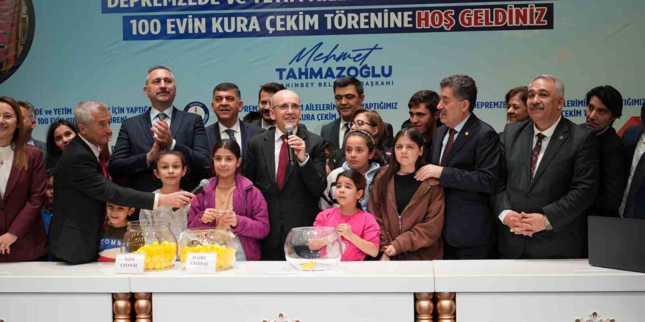 Bakan Şimşek: "İnsana Dokunan Projeleri Ankara’dan Desteklemeye Devam Edeceğiz"