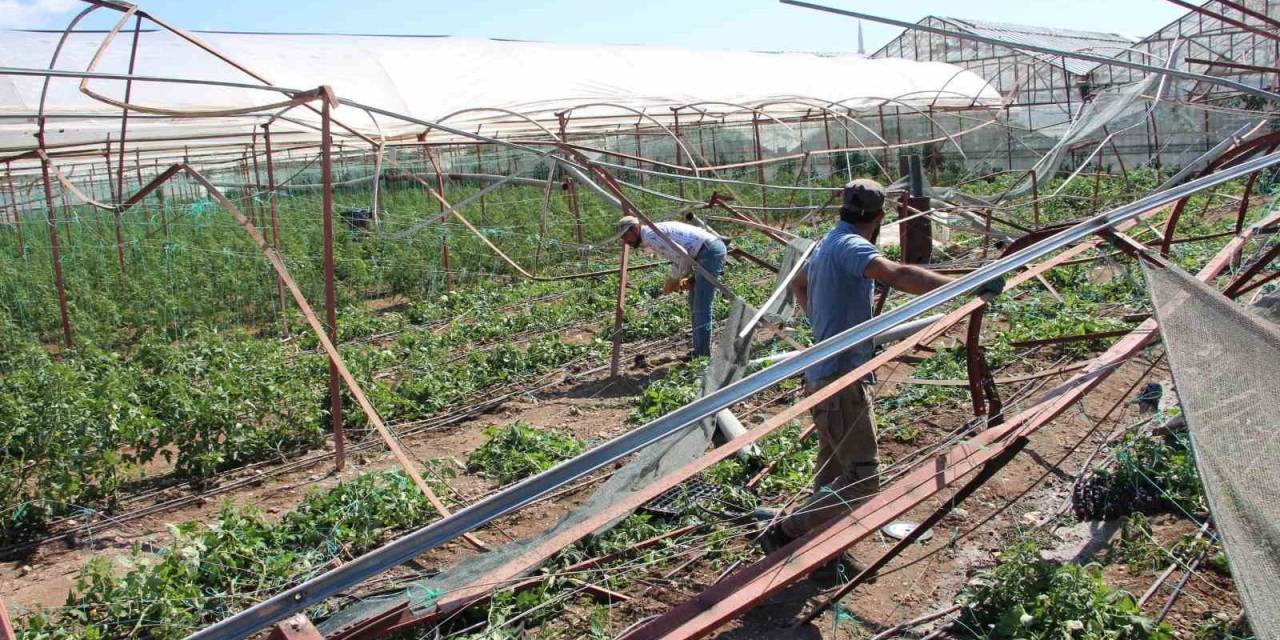 Kumluca’da Hortum Afetinden 265 Dönüm Alanda 111 Üretici Etkilendi