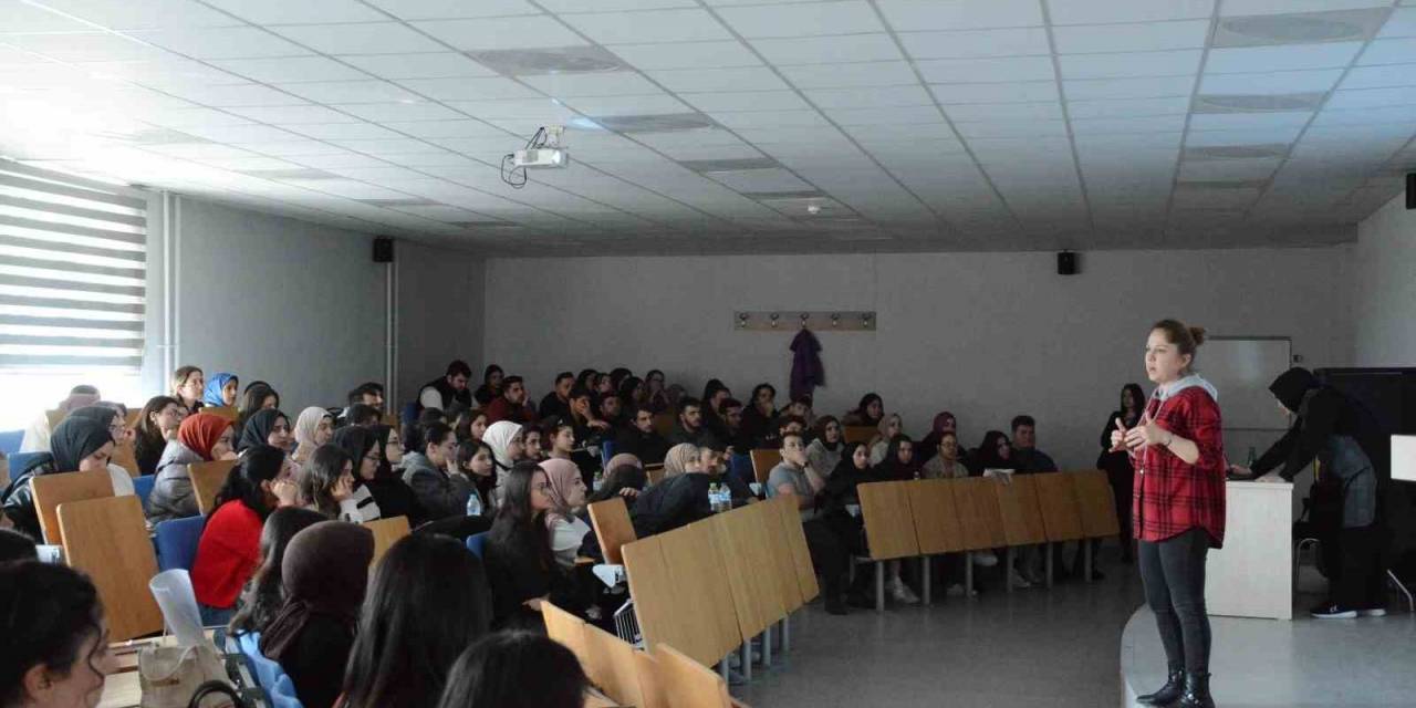 Özgeçmiş Gençler İçin Çok Önemli