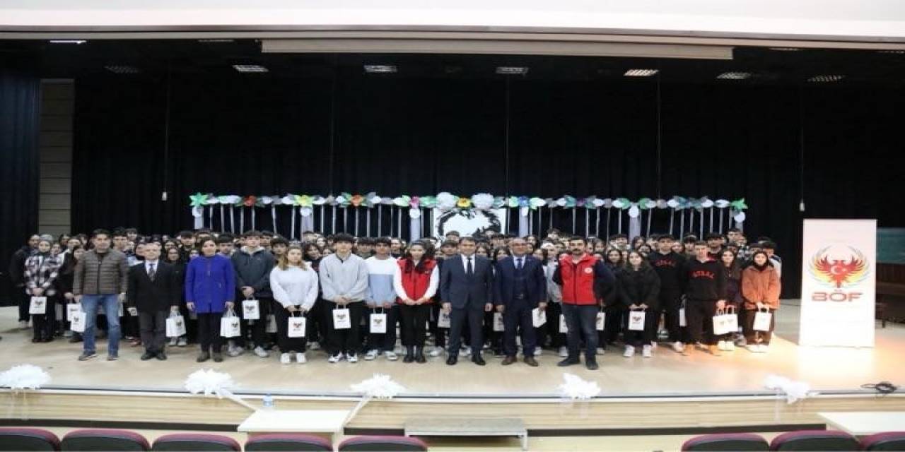 Denizli Polisi 1170 Liseliye Terör Örgütlerini Anlattı